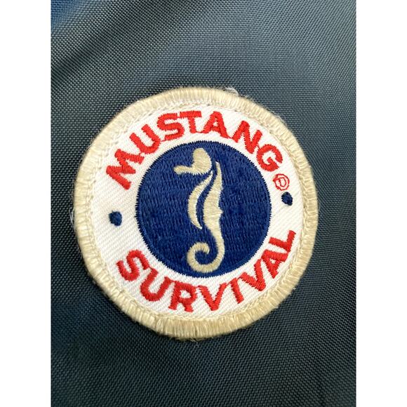 Mustang Survival Jacket Mens Large Navy MC1504 Floatation Coat Aid Type III PFD - Picture 12 of 16